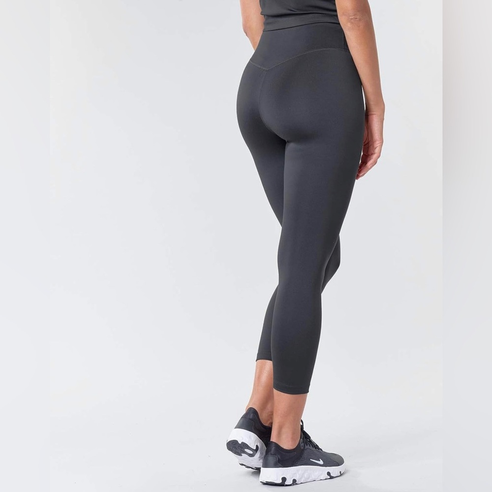 Nike One Women's Classic Mid-Rise Crop Athletic Leggings Size Medium - Picture 4 of 10